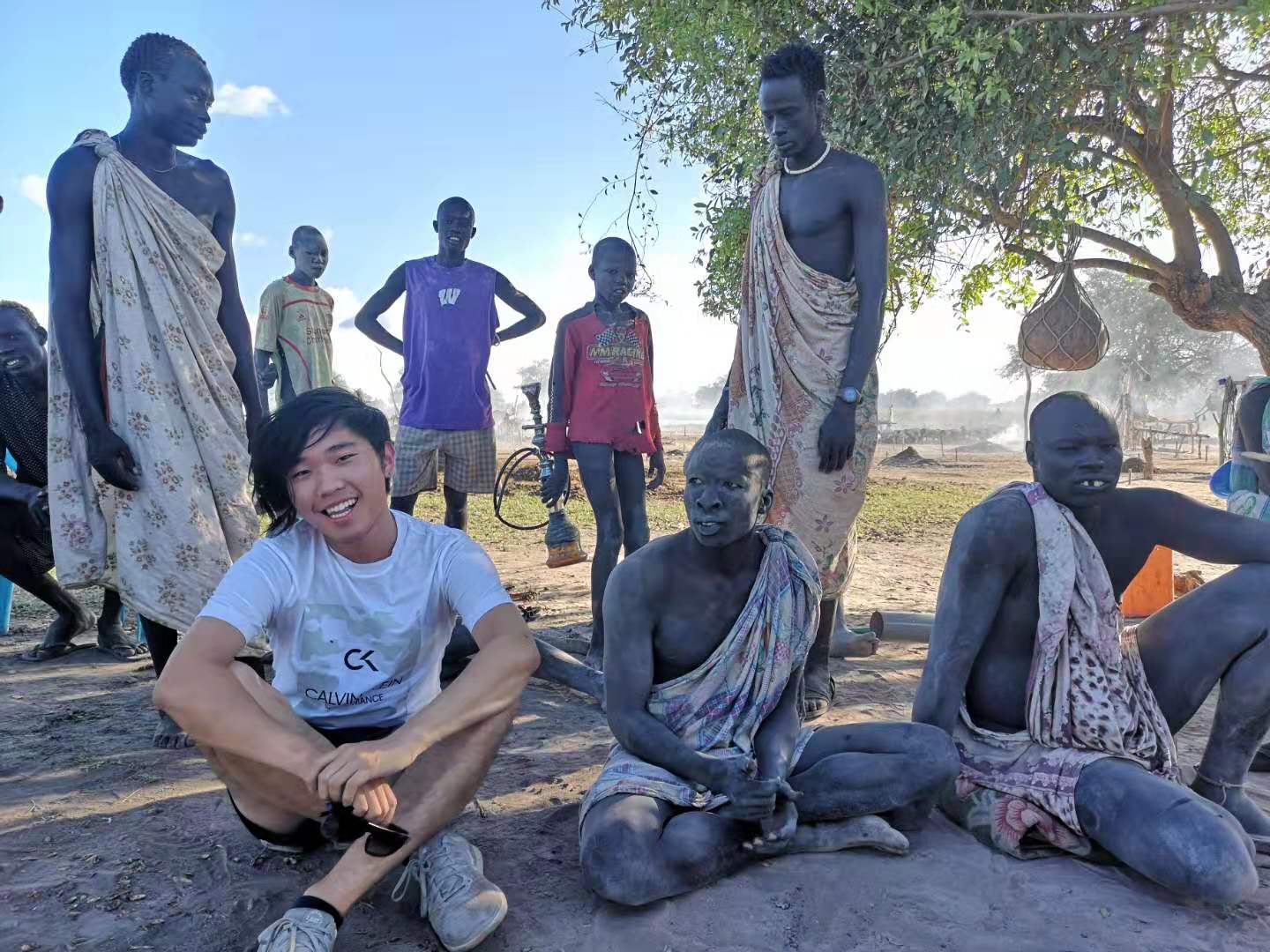 Hanging-out-with-Mundari